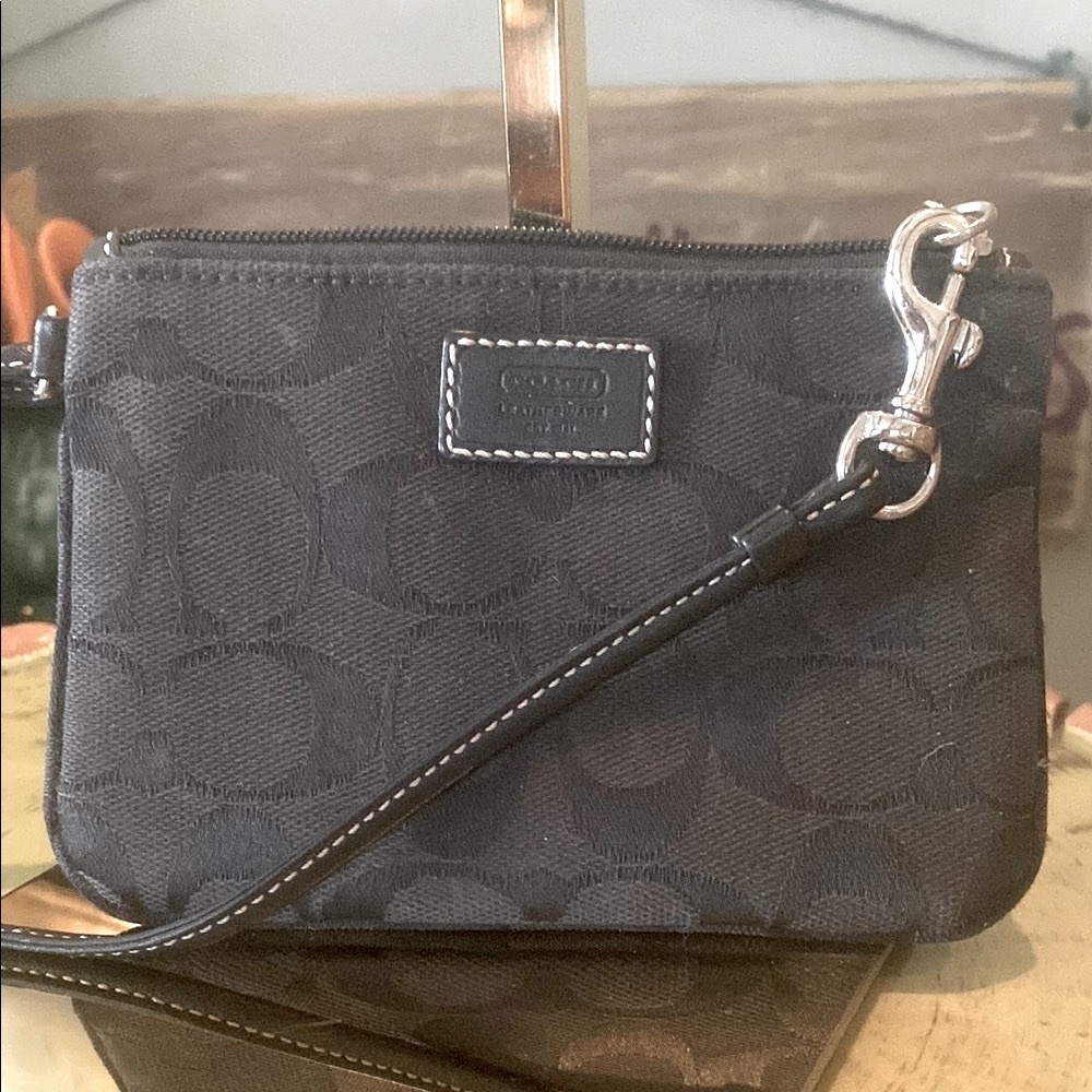 Coach Black Monogram Canvas Zip Wristlet/Wallet Minimal Use